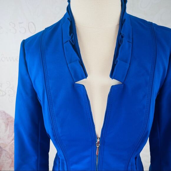 White House Black Market blue jacket with ruffle collar Size 2 - Picture 3 of 12